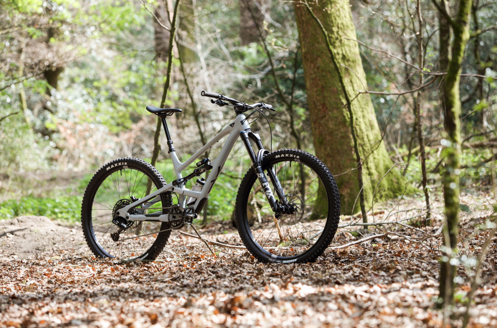 Yt capra for store trail riding